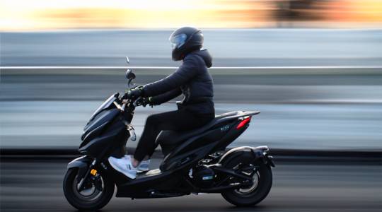 Scooter de 125 cc rueda alta o baja ¿Cuál es mejor?